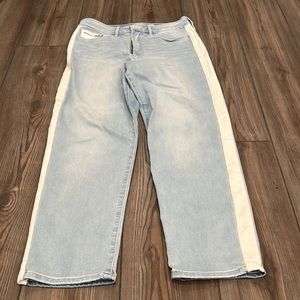 Athleta, Sculptex cropped jean, size 10, inseam 25”